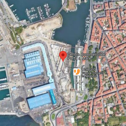 Lo shopping al Centro commerciale di Porta a Mare a Livorno