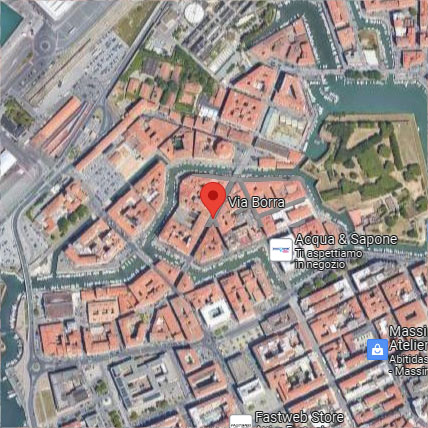 Lo shopping in Via Borra a Livorno